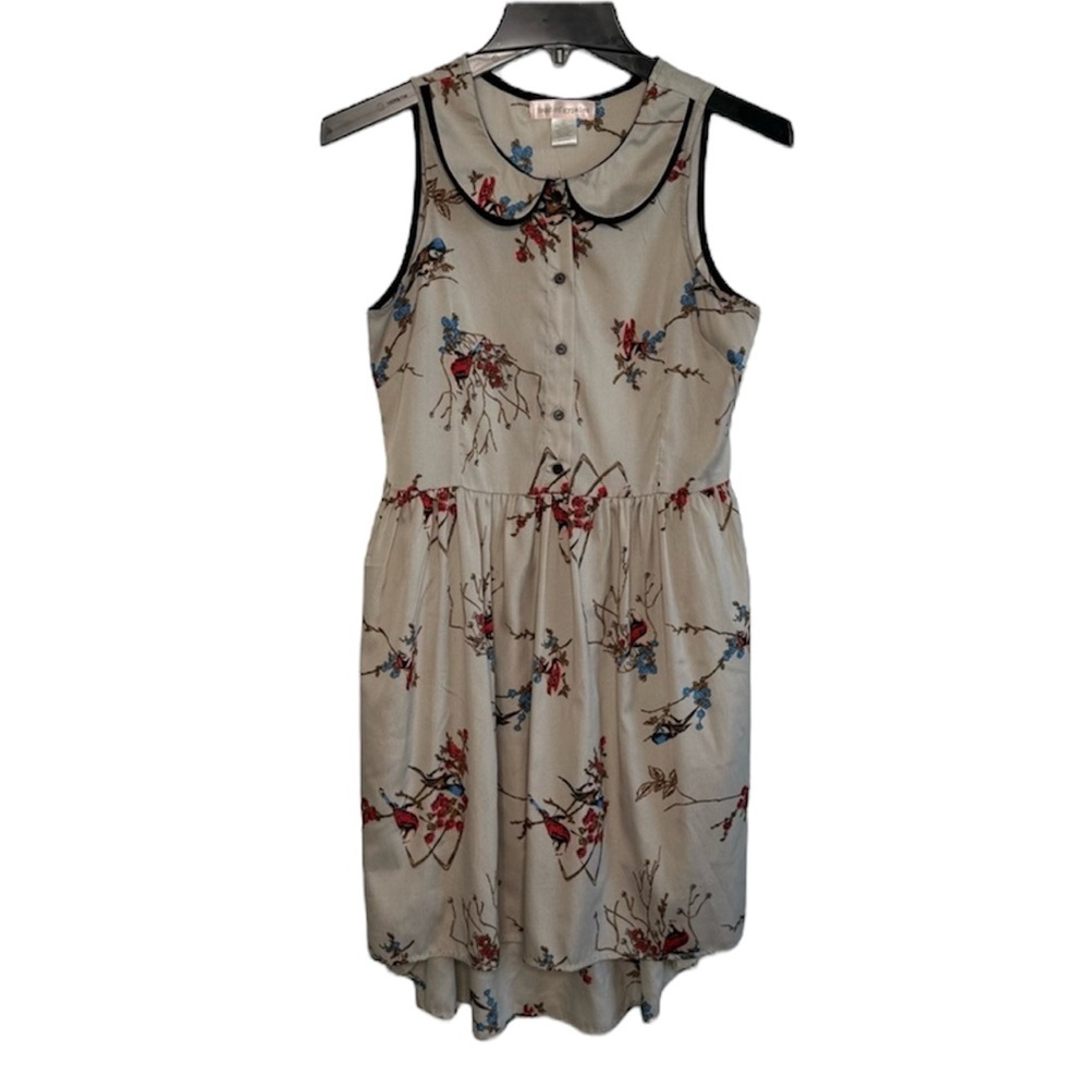 BAND OF GYPSIES | Peter Pan Collar Bird Print Graphic Sleeveless Dress Beige Tan